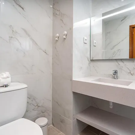 Duplex Bemposta アパート *